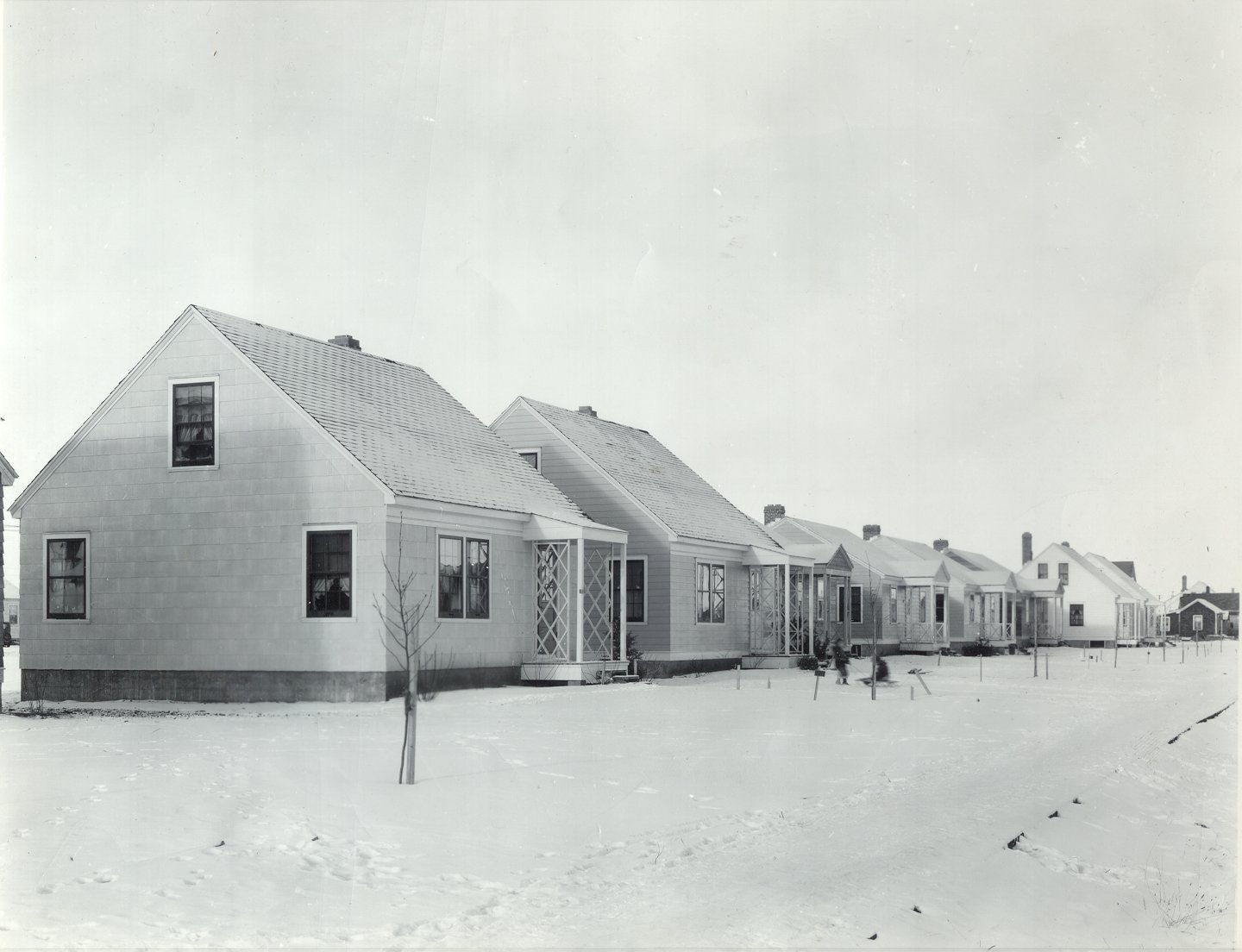 http://scaa.usask.ca/gallery/war/images/wartime_houses.jpg